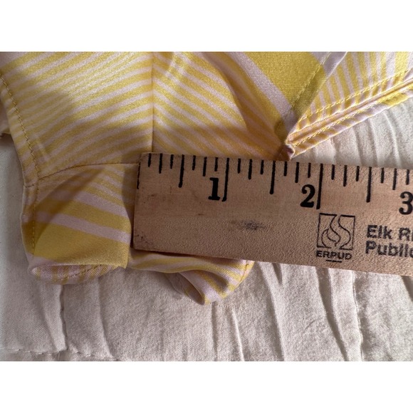Vintage Victorias Secret XS Lounge‎ Shorts Yellow Stripe Satin Sleepwear Pajama - Picture 3 of 5